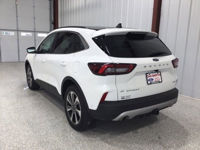Certified 2023 Ford Escape Platinum w/ Premium Technology Package image 5