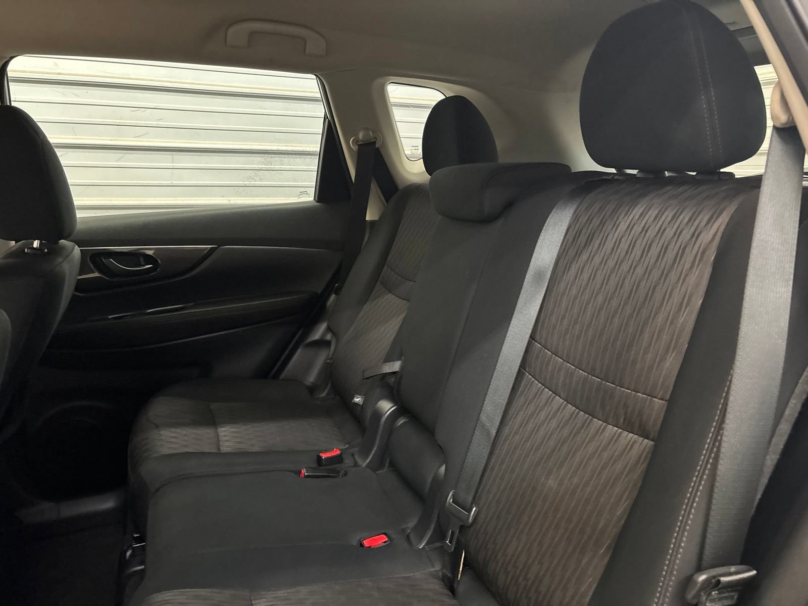 Used 2019 Nissan Rogue S AWD/4WD image 25