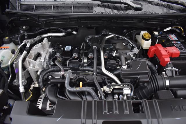 Used 2025 Nissan Kicks S AWD/4WD image 30