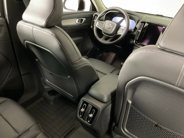 New 2026 Volvo XC40 B5 Plus w/ Protection Package Premier image 36