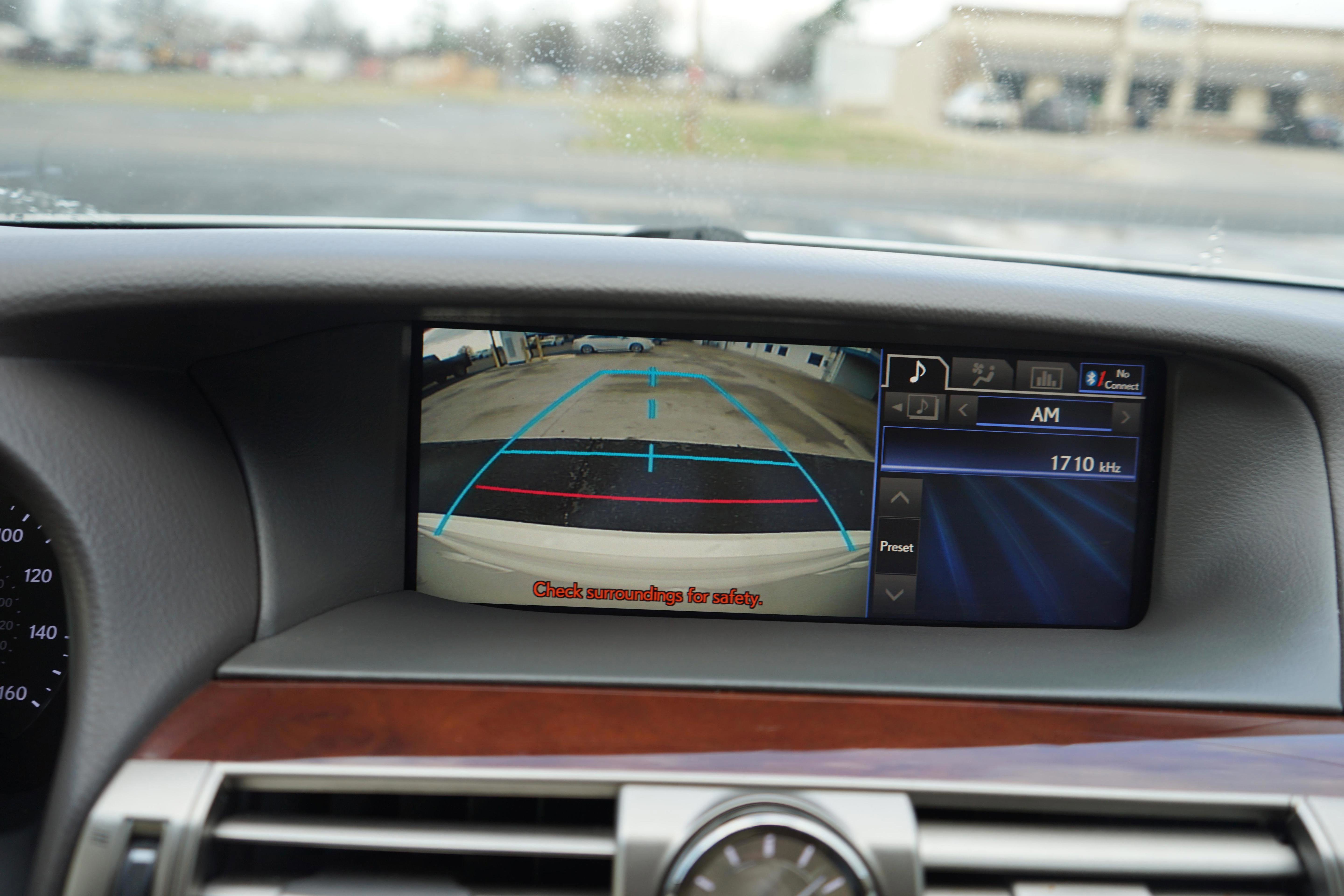 Used 2014 Lexus LS 460 w/ Comfort Package image 15