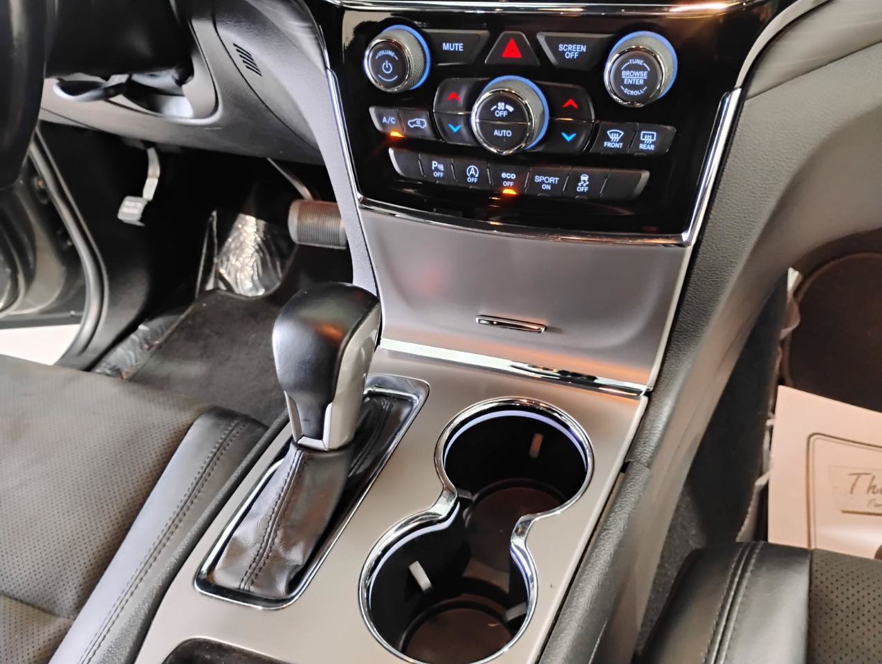 Used 2021 Jeep Grand Cherokee Laredo X RWD image 76