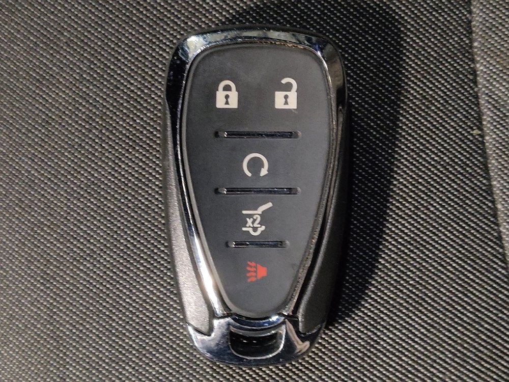 Used 2018 Chevrolet Equinox LT FWD image 32