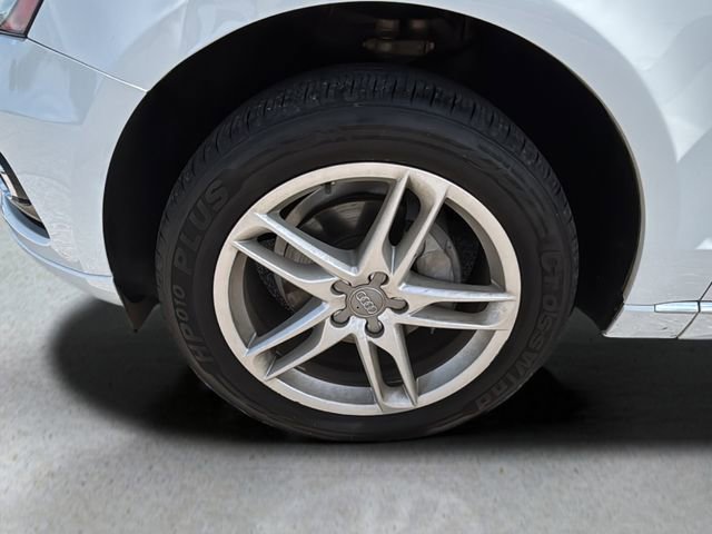 Used 2017 Audi Q5 2.0T Premium Plus w/ Technology Package image 27