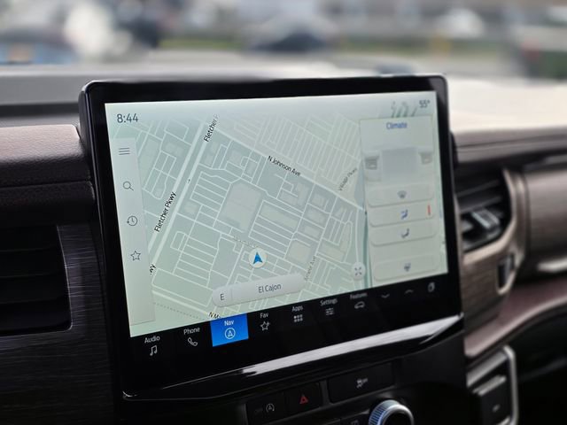 Used 2023 Ford Expedition Max Limited image 34