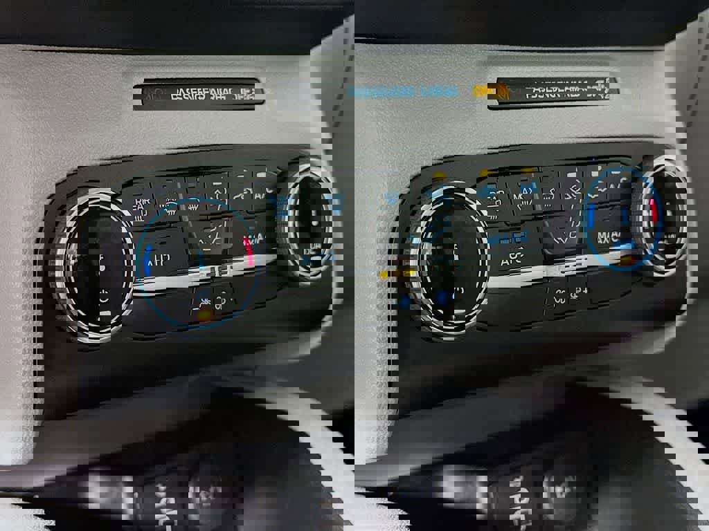 Certified 2024 Ford Escape Active image 17