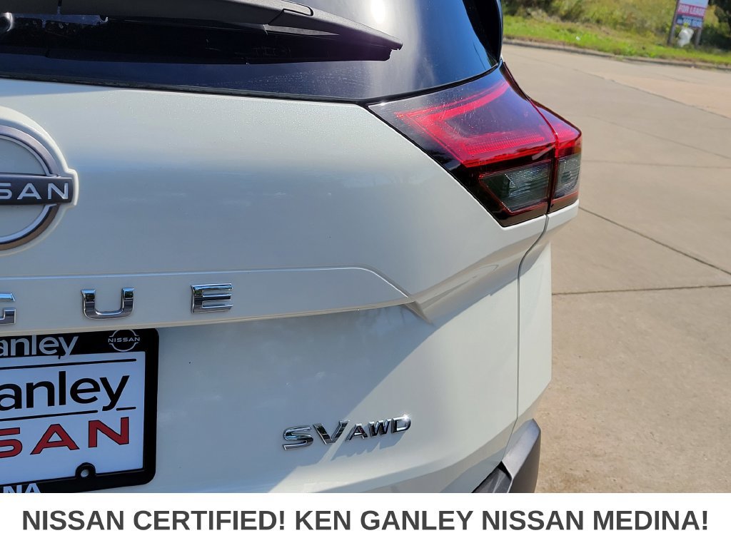 Certified 2023 Nissan Rogue SV AWD/4WD image 15