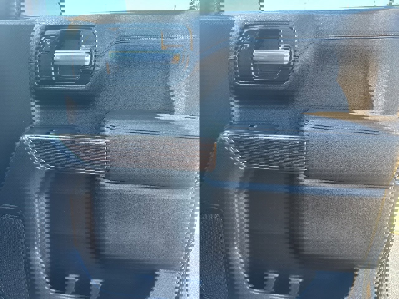 Used 2021 GMC Sierra 1500 Elevation image 9