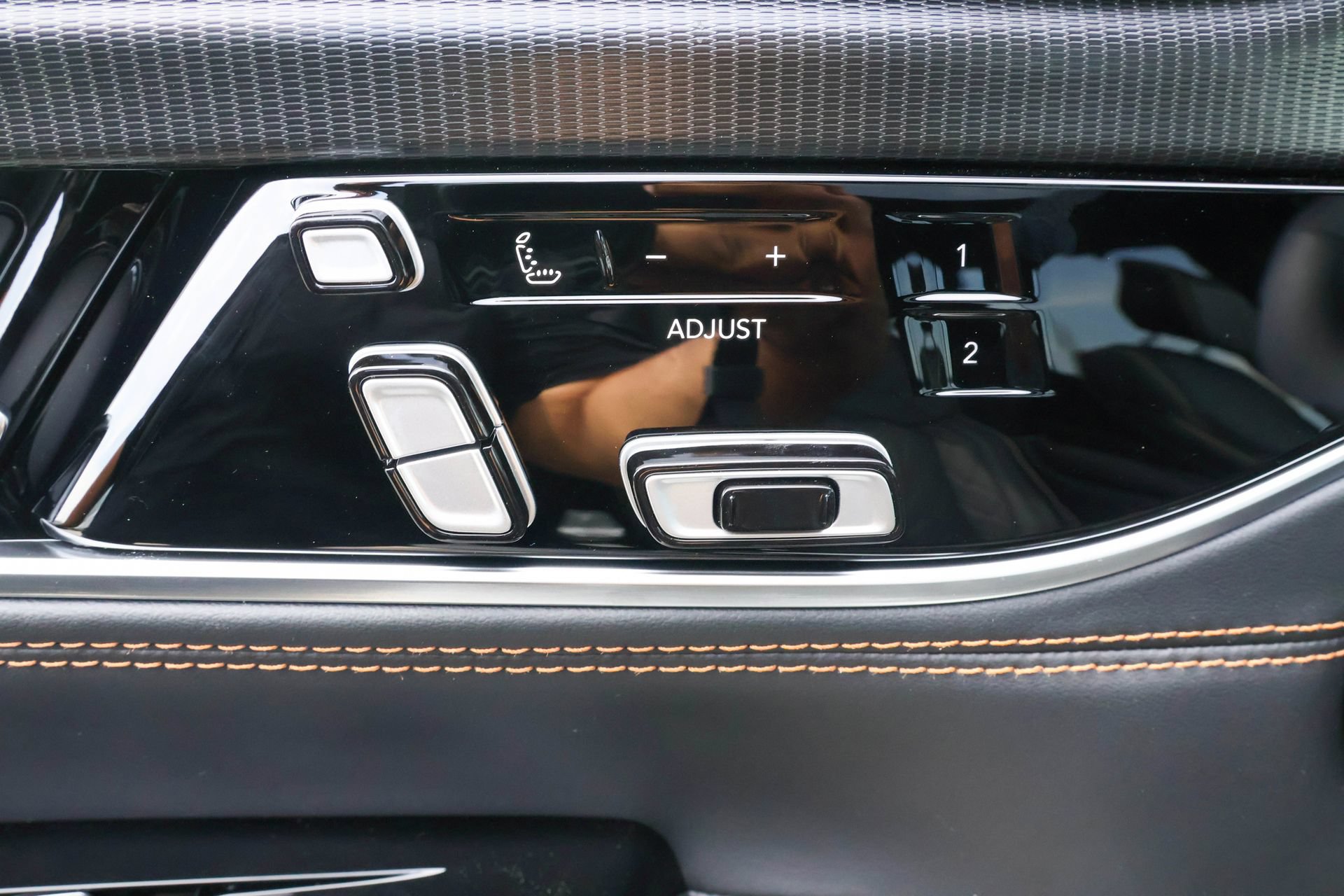 New 2026 Jeep Grand Wagoneer L Summit AWD/4WD image 7