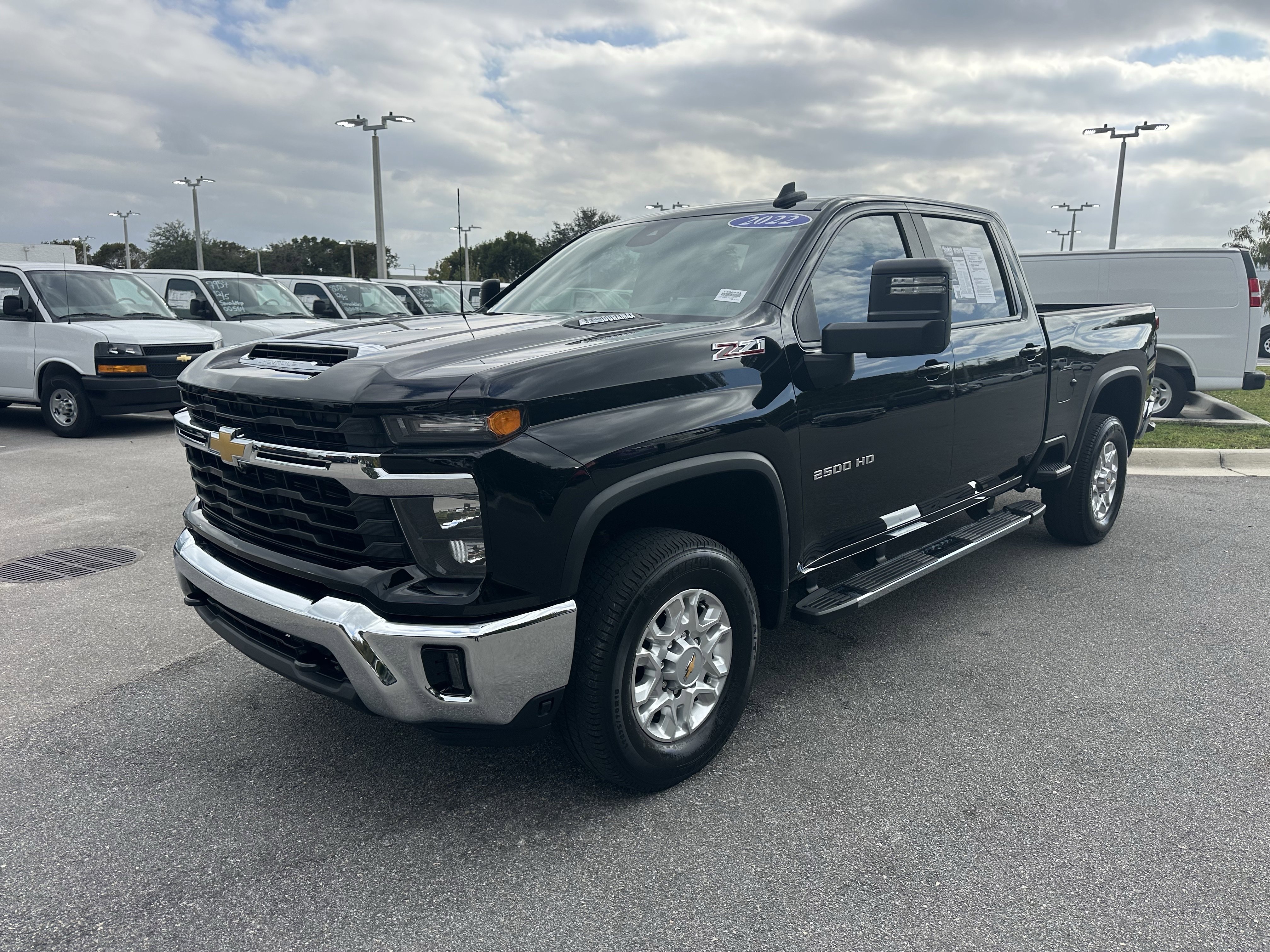 Used 2024 Chevrolet Silverado 2500 LT w/ All Star Edition image 5