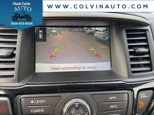 Used 2019 Nissan Pathfinder SV image 13