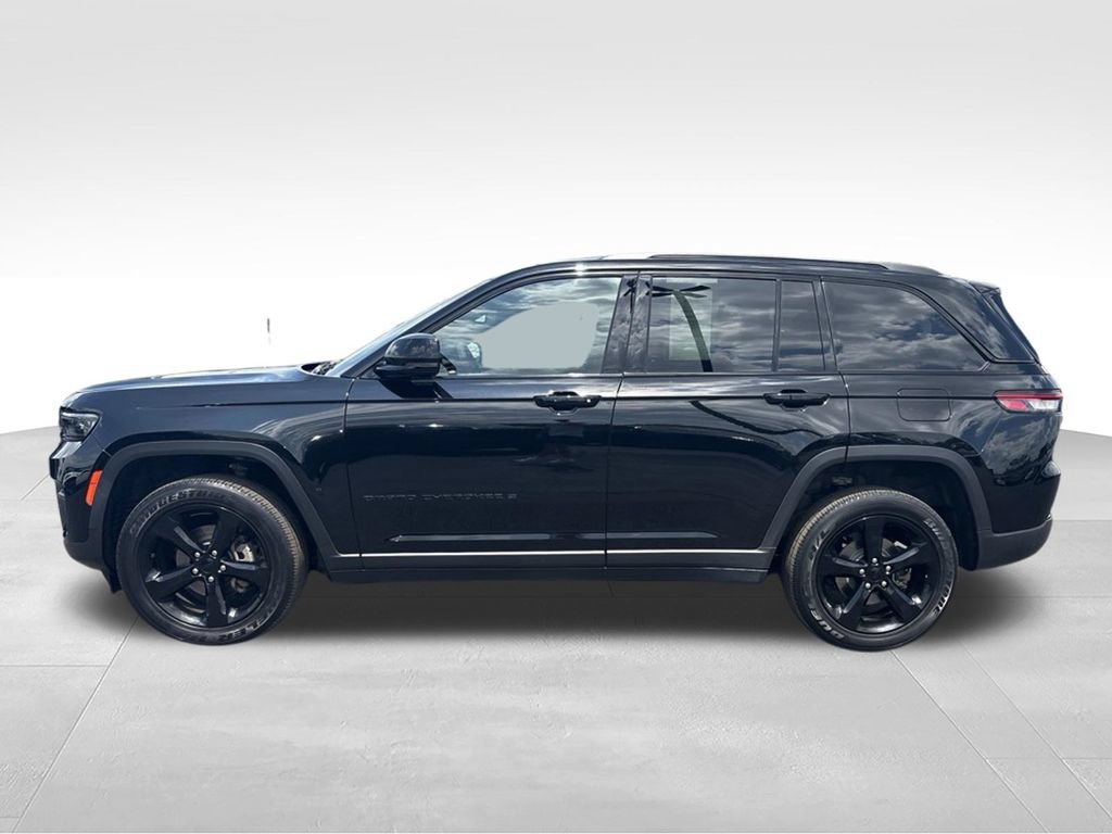 Certified 2023 Jeep Grand Cherokee Altitude AWD/4WD image 7