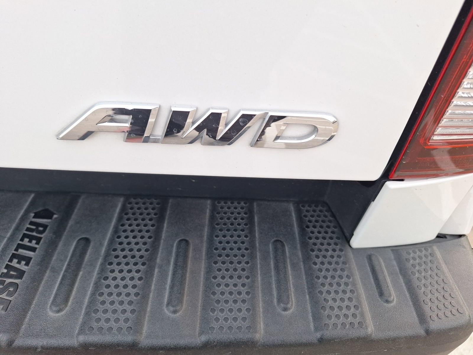 Used 2023 Honda Ridgeline RTL-E image 10