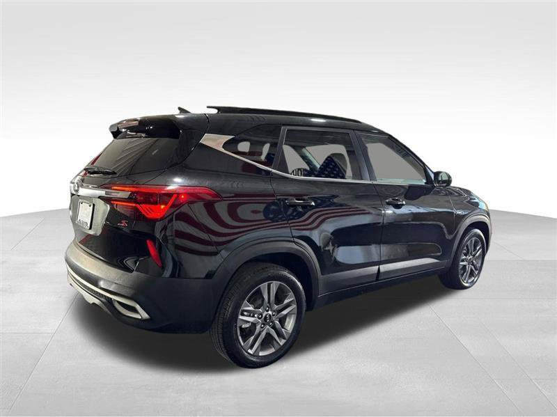 Used 2021 Kia Seltos S AWD/4WD image 5