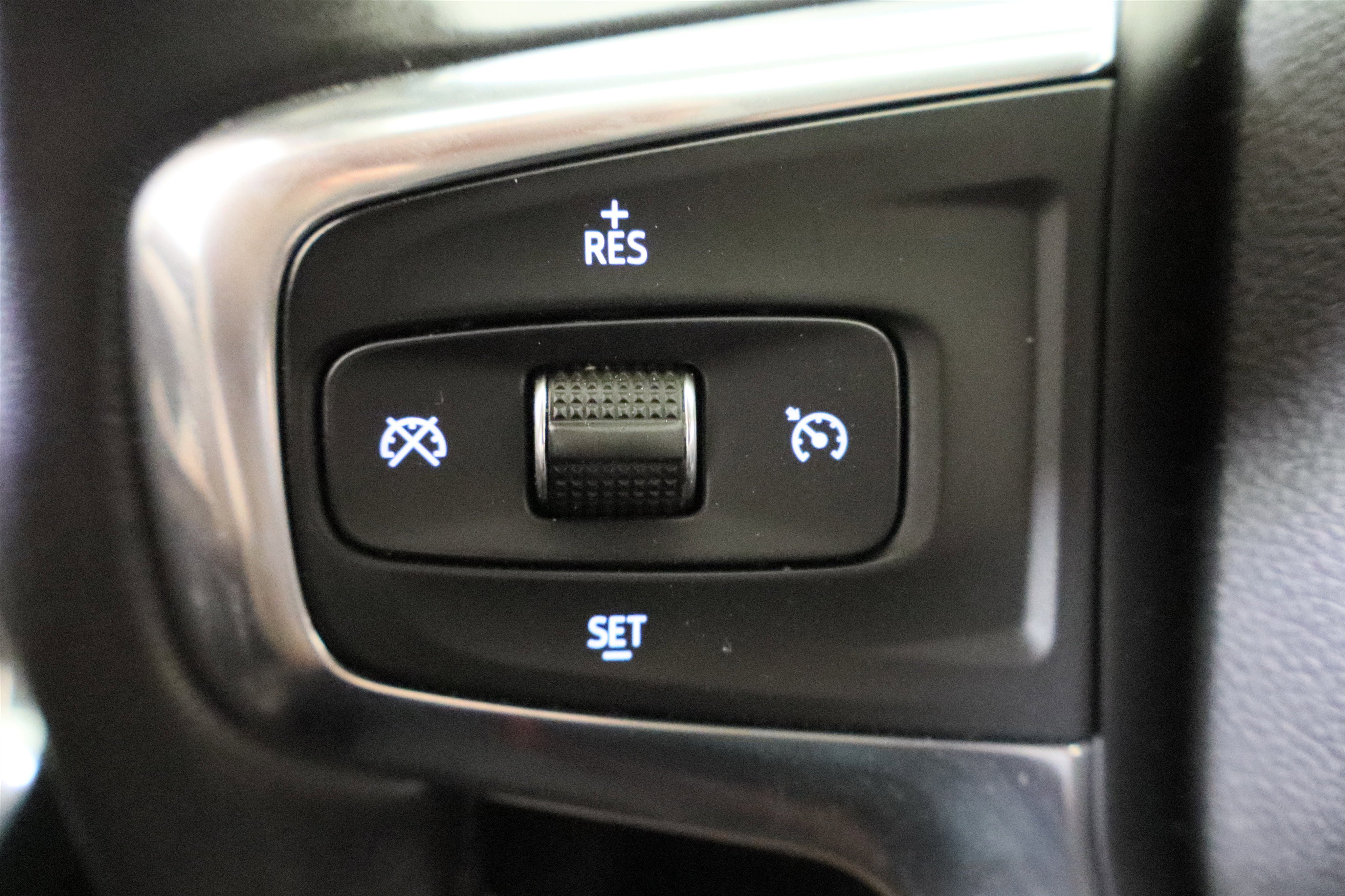 Used 2019 Chevrolet Blazer LT image 31