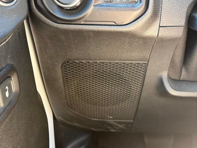 Used 2019 Jeep Wrangler Unlimited Rubicon w/ Steel Bumper Group AWD/4WD image 16
