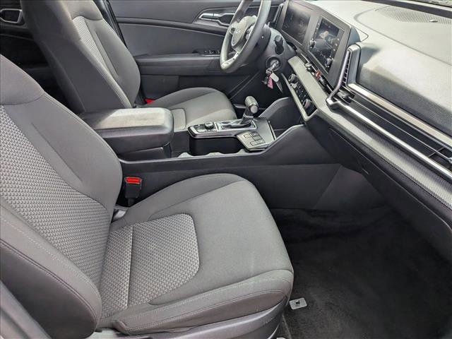 Used 2024 Kia Sportage LX image 20