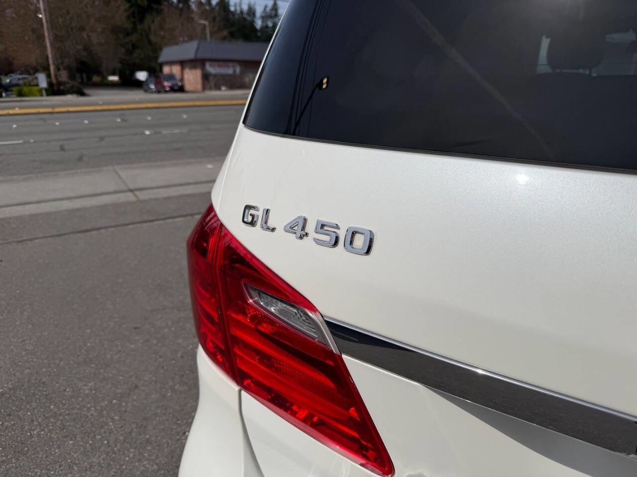 Used 2016 Mercedes-Benz GL 450 4MATIC w/ Premium I Package image 6