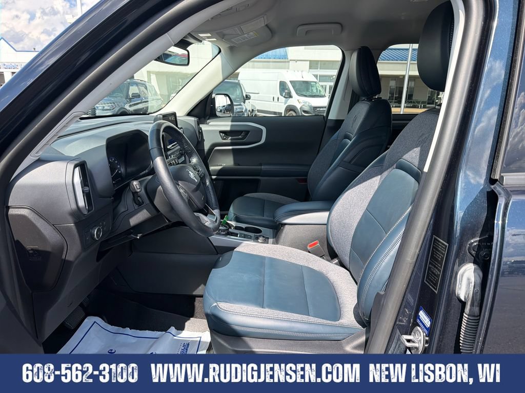 Used 2022 Ford Bronco Sport Outer Banks w/ Tech Package AWD/4WD image 9