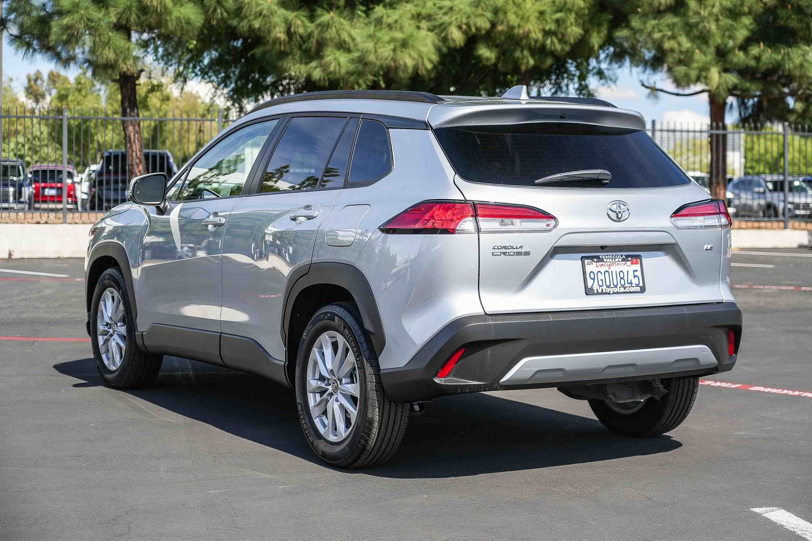 Certified 2023 Toyota Corolla Cross LE w/ Moonroof Package image 7