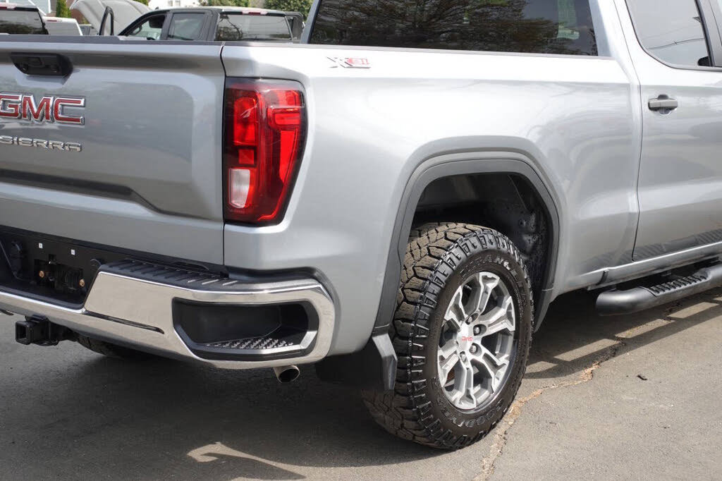 Used 2023 GMC Sierra 1500 Pro w/ Pro Value Package AWD/4WD image 11