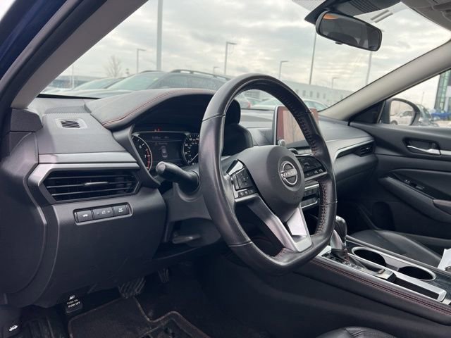 Used 2024 Nissan Altima 2.5 SR image 9