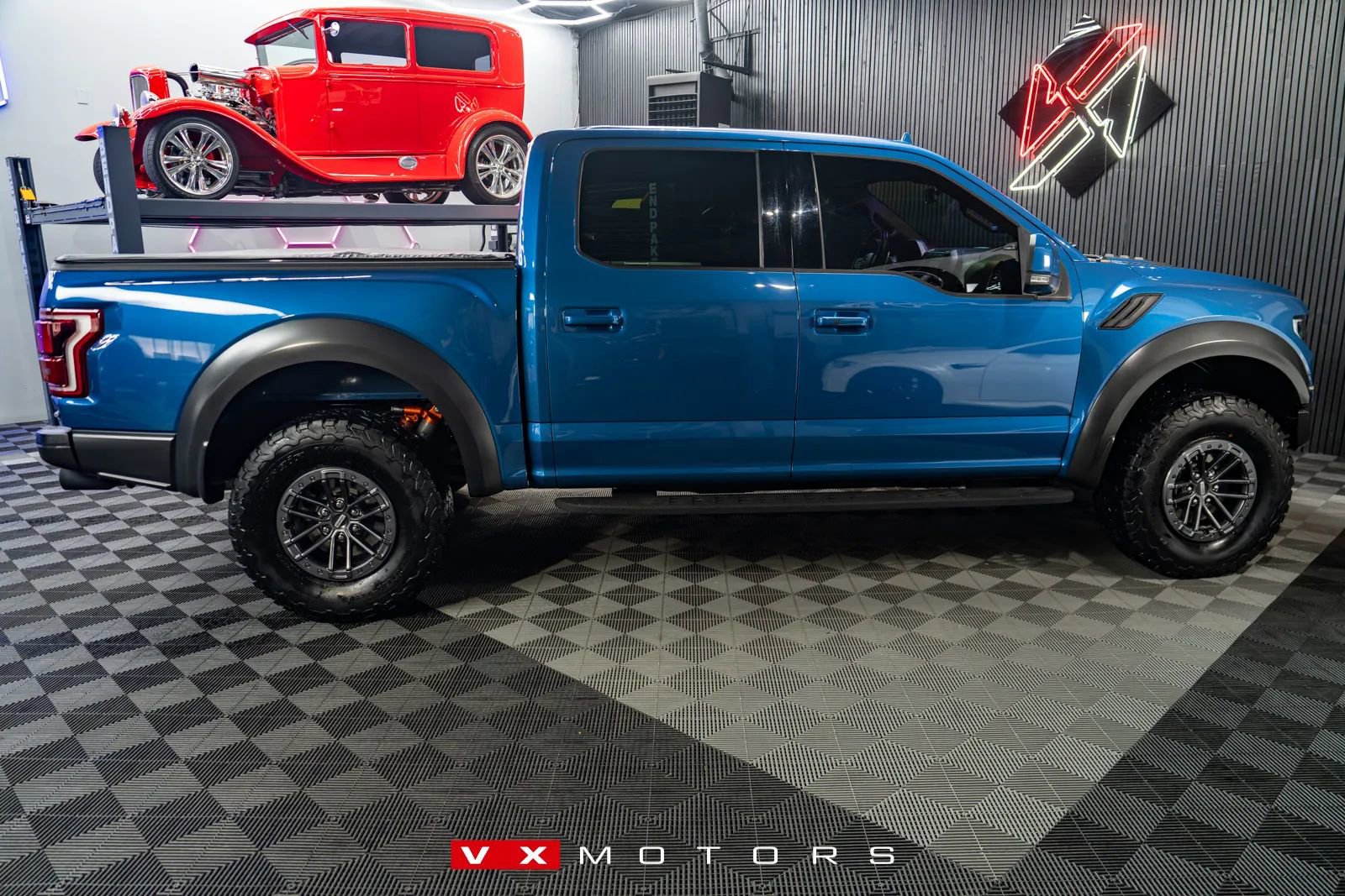 Used 2019 Ford F150 Raptor w/ Equipment Group 802A Luxury image 21