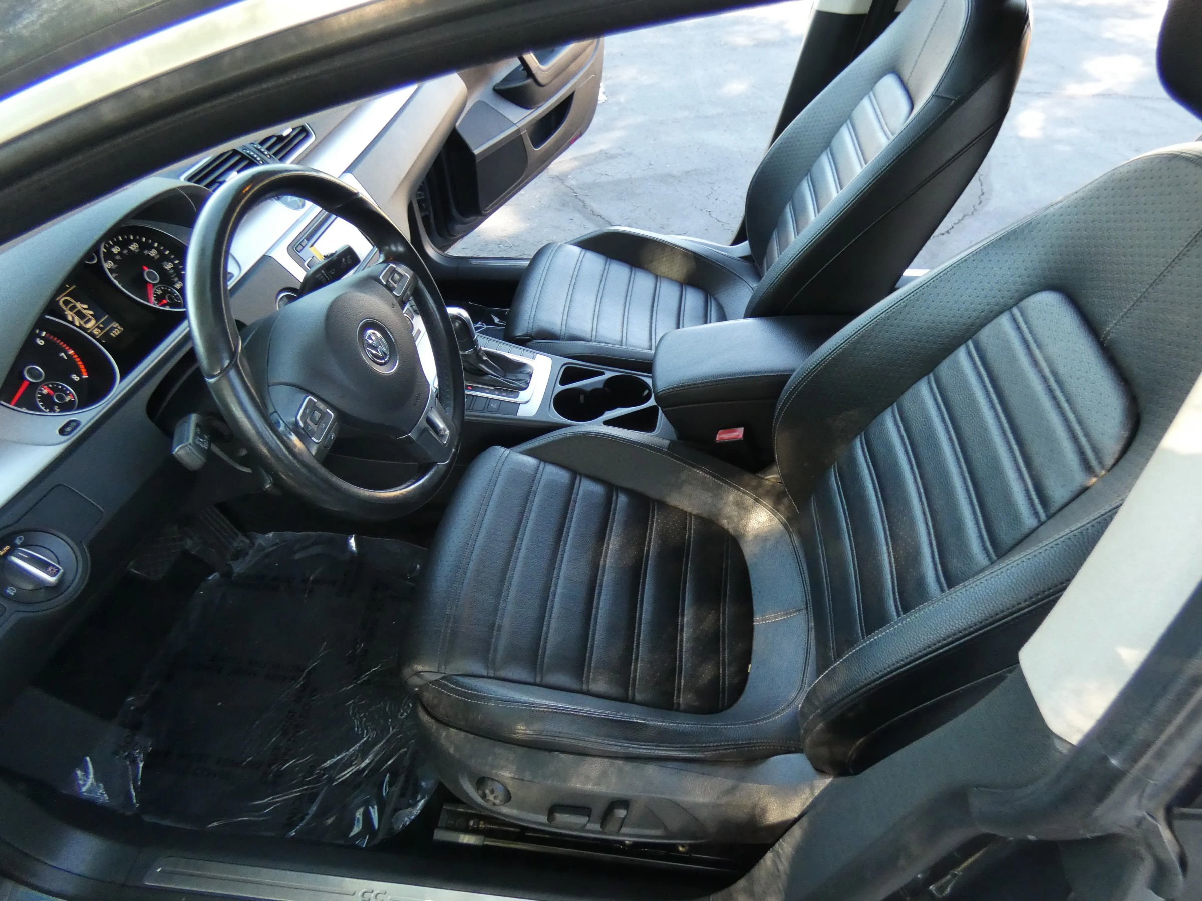 Used 2014 Volkswagen CC Sport image 57