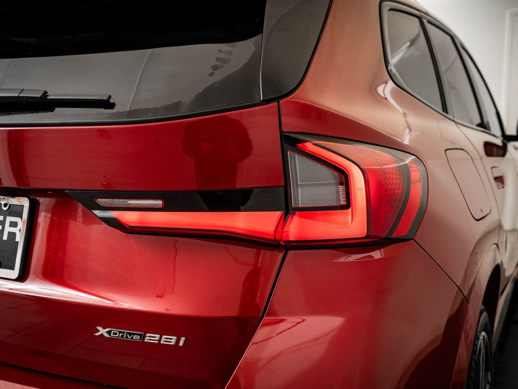 New 2026 BMW X1 xDrive28i w/ Technology Package image 9