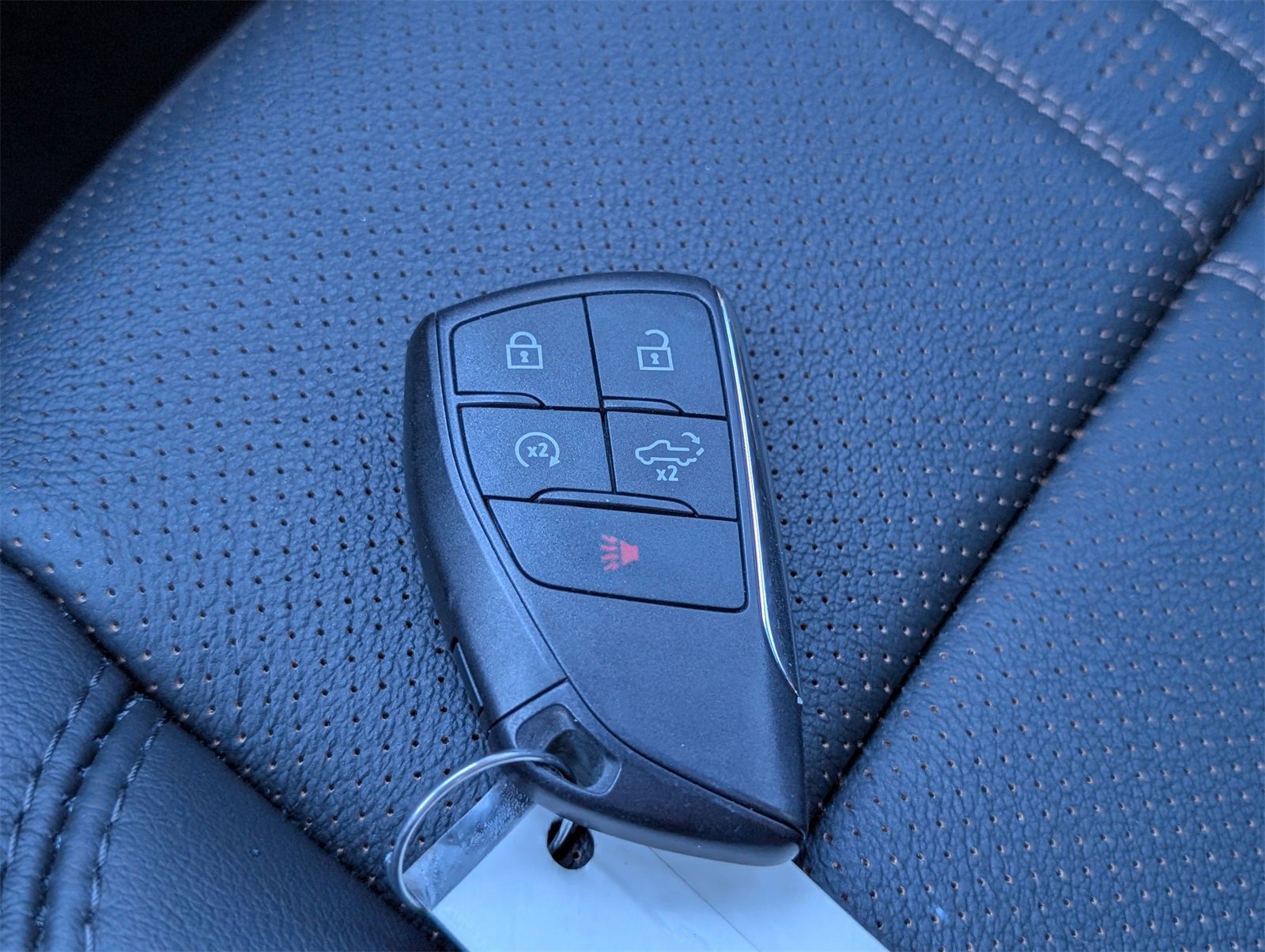 Used 2024 Chevrolet Silverado 1500 High Country w/ Midnight Edition image 35