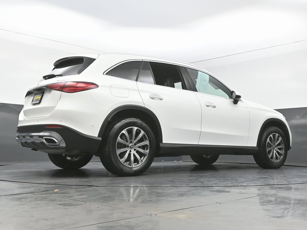 Used 2024 Mercedes-Benz GLC 300 4MATIC image 48
