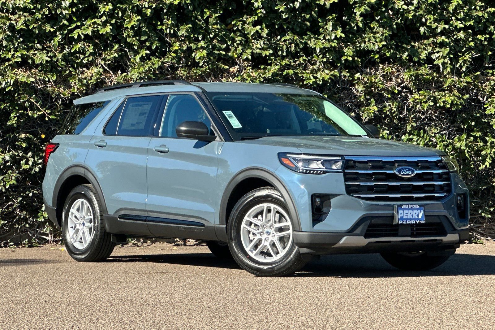 New 2026 Ford Explorer Active w/ Active Comfort Package