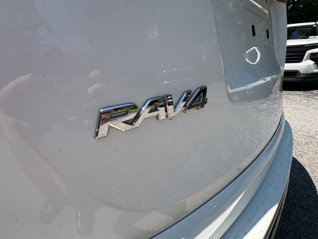 Used 2016 Toyota RAV4 SE AWD/4WD image 10