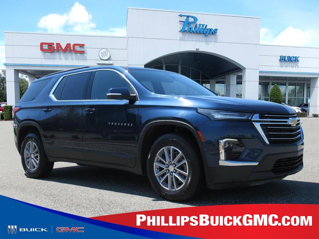 Used 2022 Chevrolet Traverse LT FWD video 1