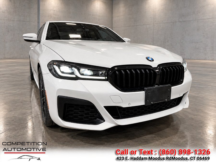 Used 2022 BMW 540i xDrive w/ Executive Package AWD/4WD image 3