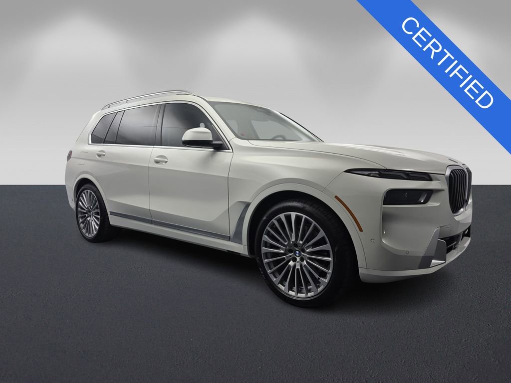 Certified 2026 BMW X7 xDrive40i image 1