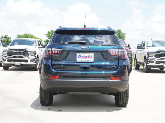 New 2026 Jeep Compass Latitude AWD/4WD image 4