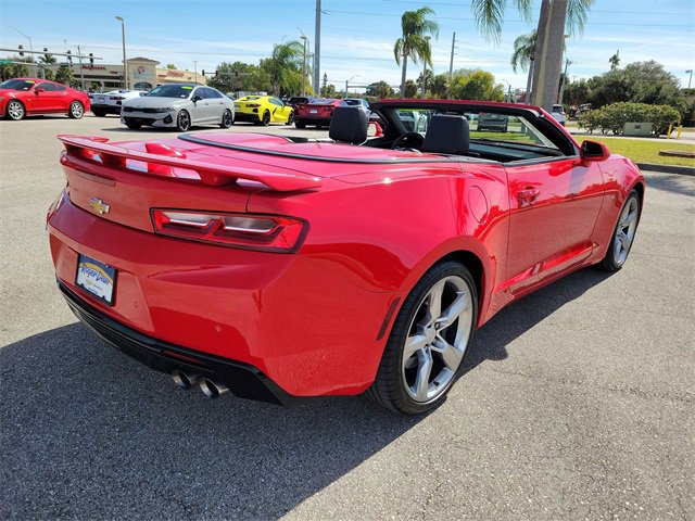Used 2017 Chevrolet Camaro SS image 4