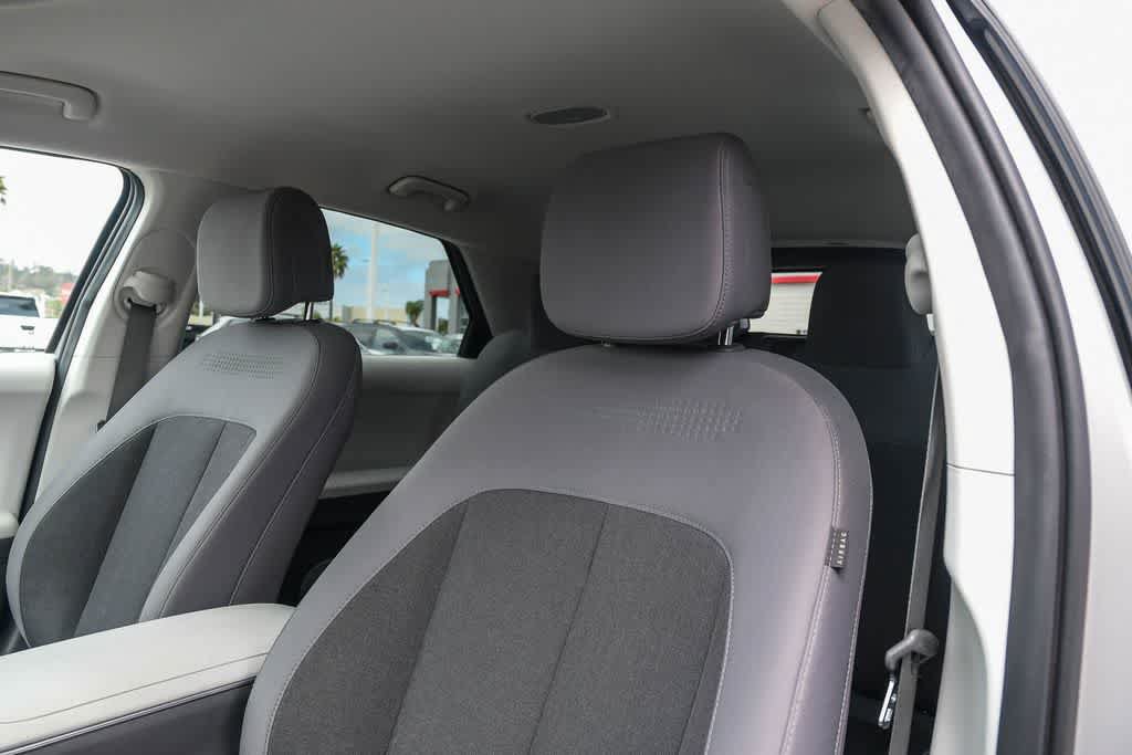 Used 2024 Hyundai Ioniq 5 SE RWD image 18