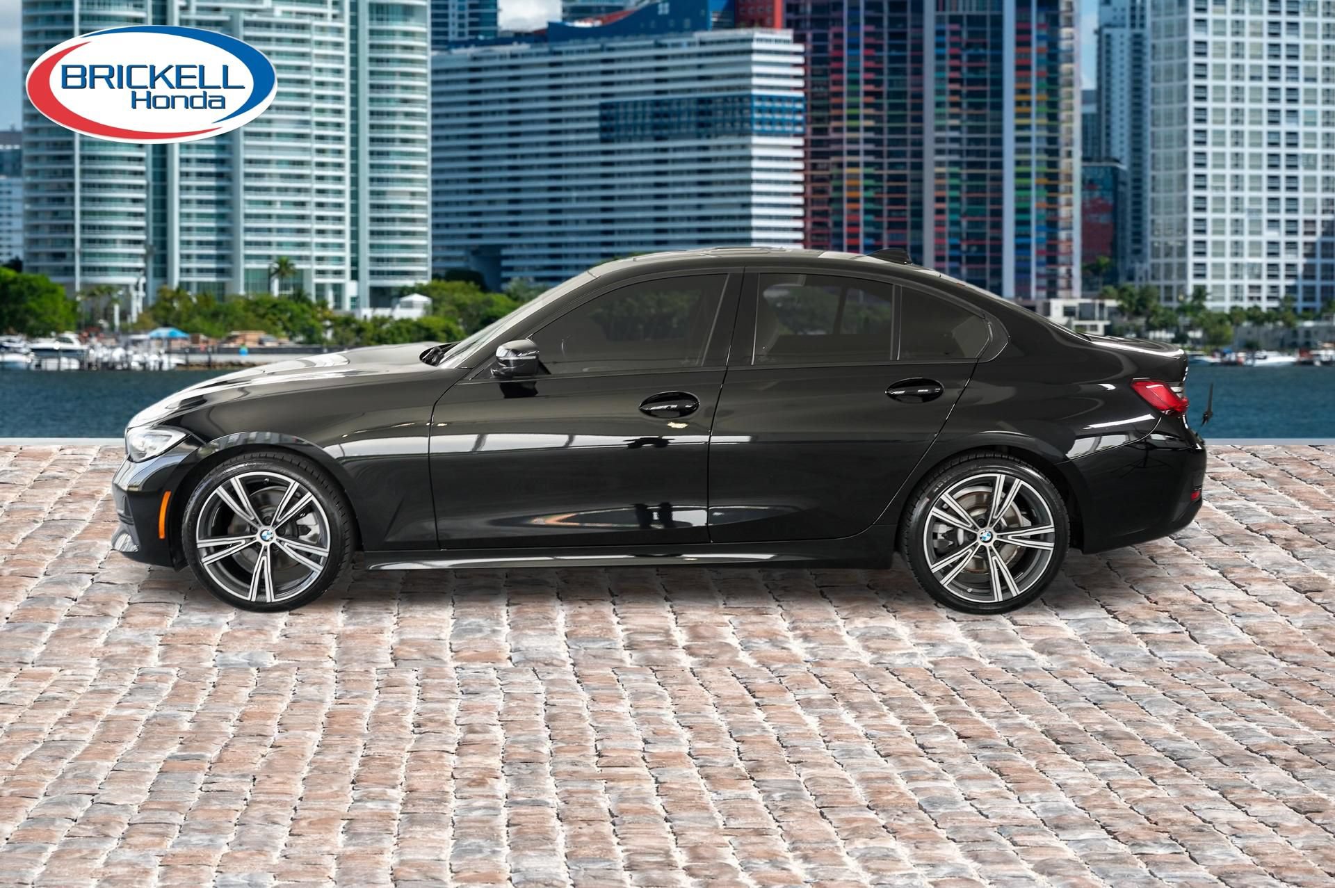 Used 2020 BMW 330i Sedan w/ Driving Assistance Package RWD image 4