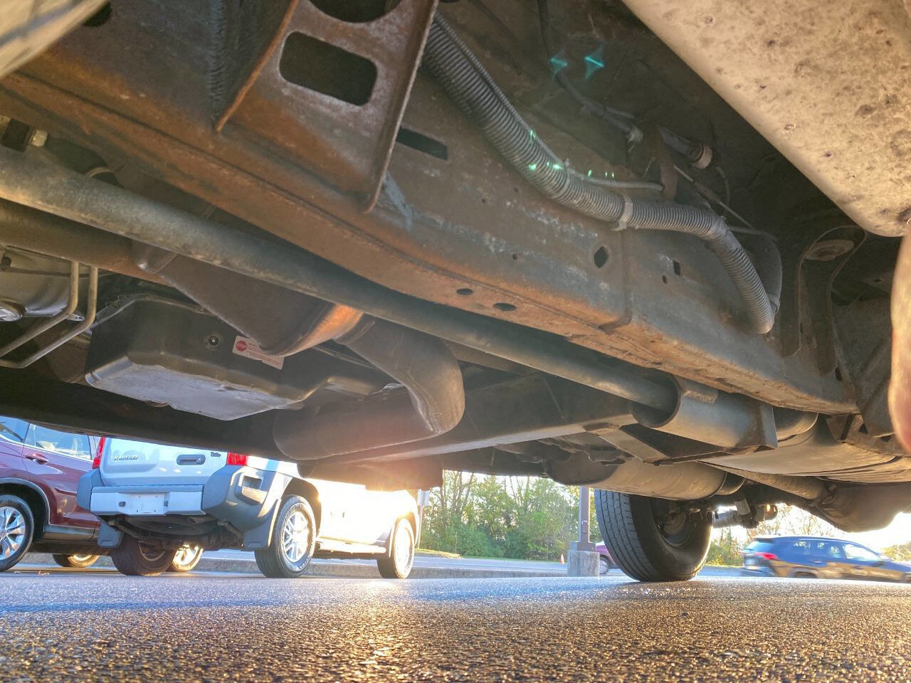 Used 2012 Chevrolet Express 2500 image 27