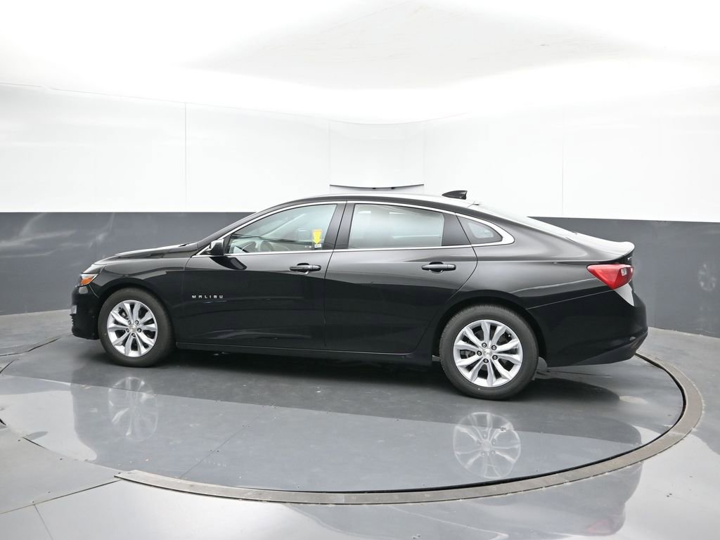 Used 2023 Chevrolet Malibu LT image 3