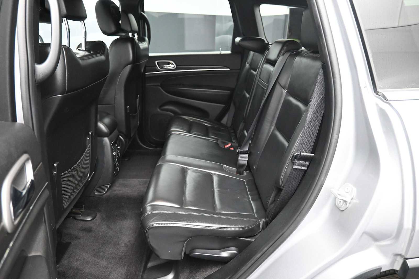 Used 2018 Jeep Grand Cherokee Limited AWD/4WD image 21