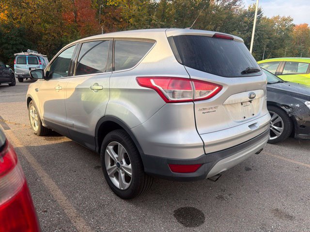 Used 2015 Ford Escape SE FWD image 4