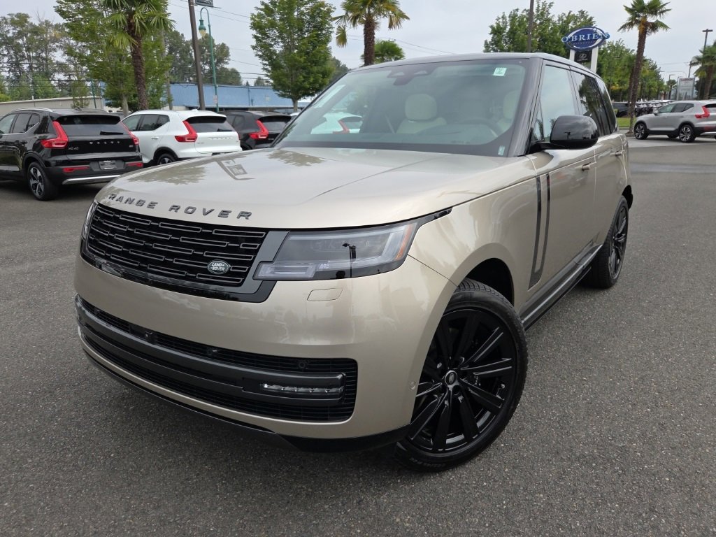 New 2025 Land Rover Range Rover SE image 1