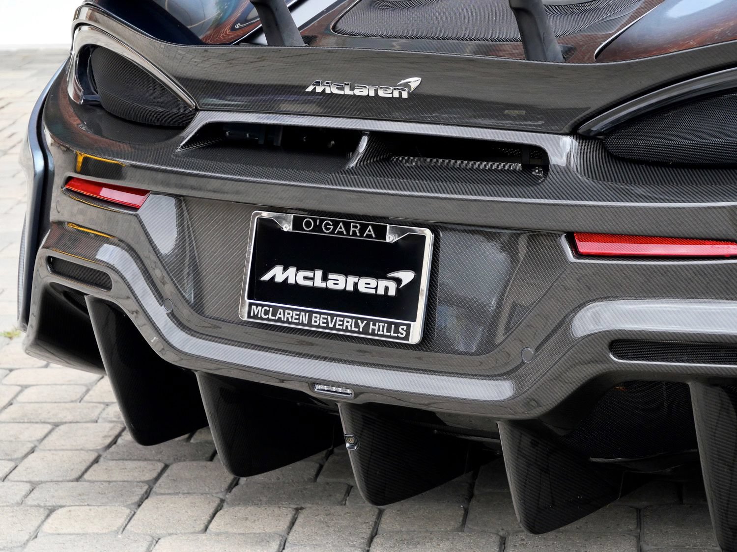 Used 2019 McLaren 600LT RWD image 25