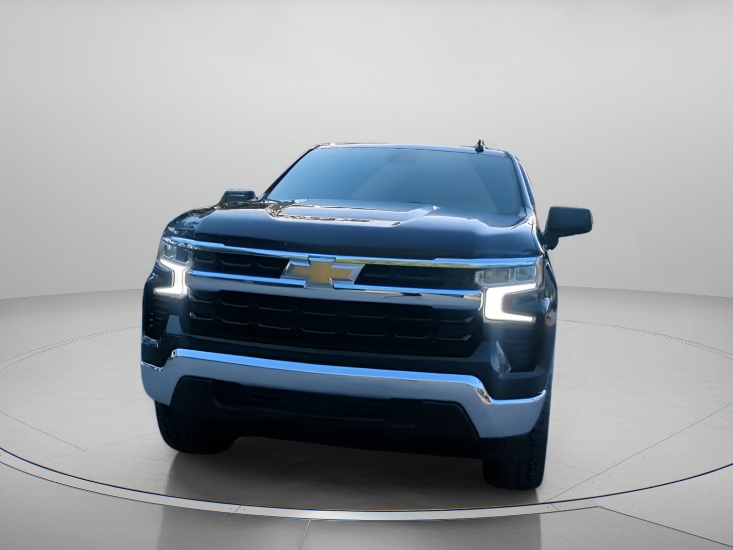 Used 2022 Chevrolet Silverado 1500 LT w/ Protection Package RWD image 8