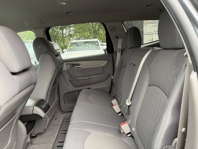 Used 2014 Chevrolet Traverse LS FWD image 22