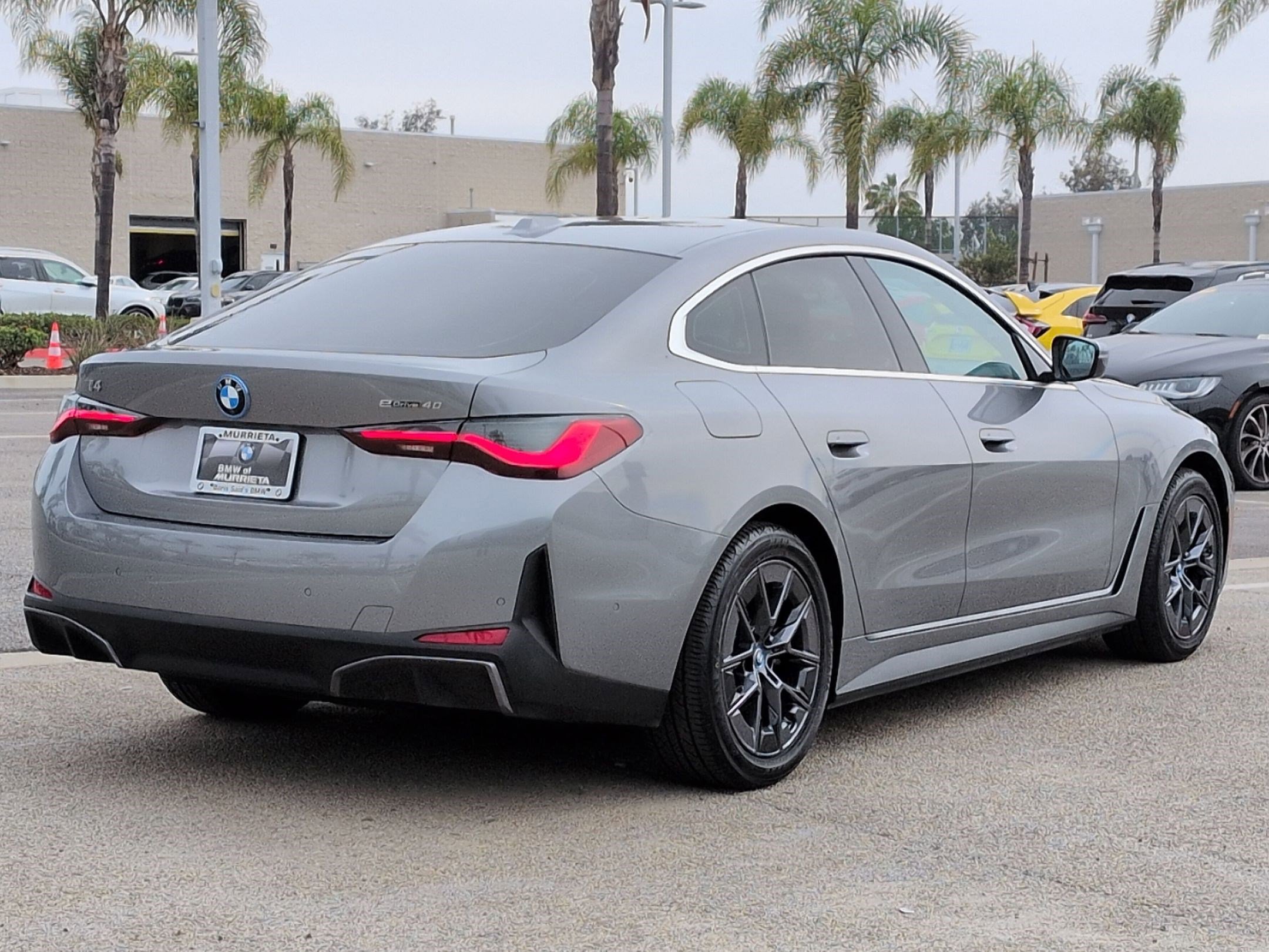 Used 2024 BMW i4 eDrive40 w/ Premium Package image 10