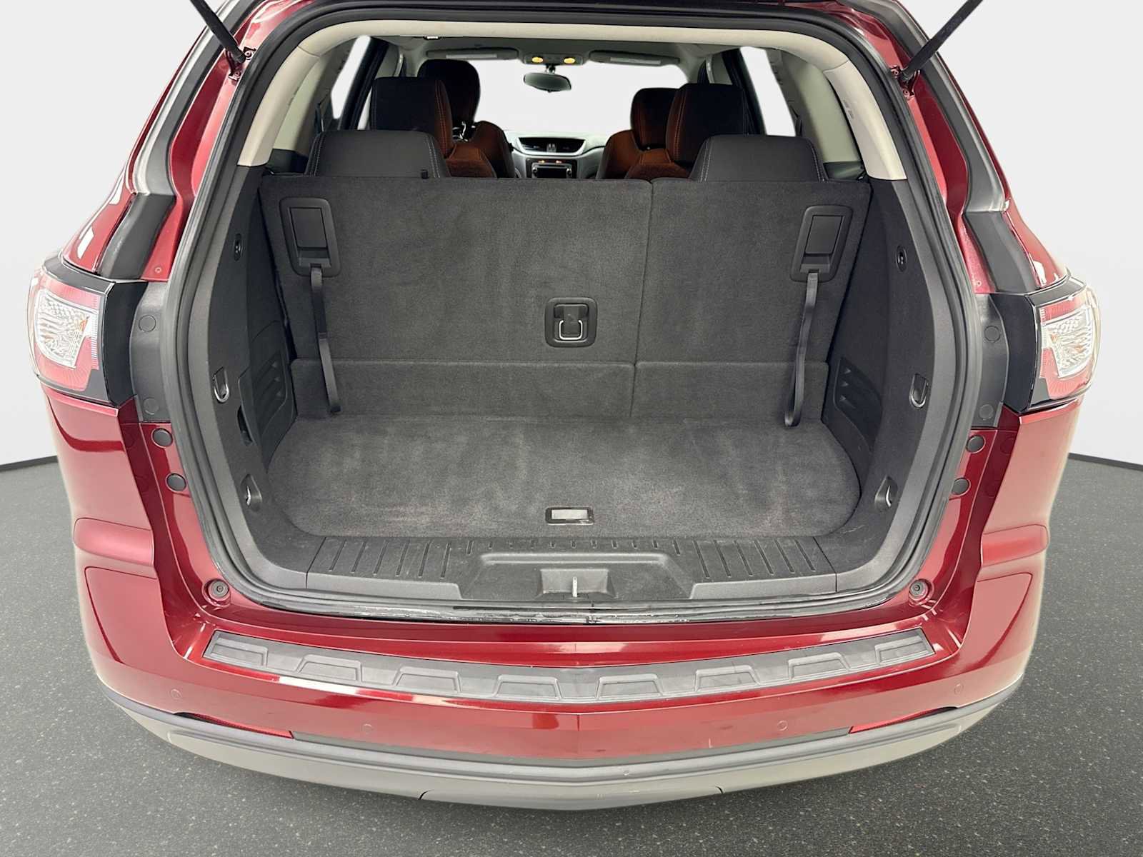 Used 2017 Chevrolet Traverse LT w/ Style and Technology Package image 25